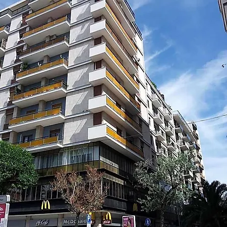 Residenza Piazza Moro 3*